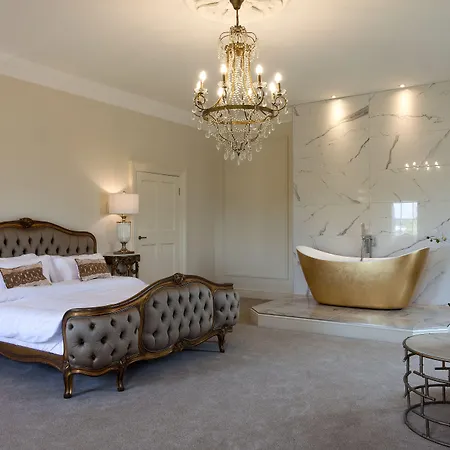 Winstanley House-3